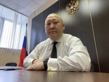 Банда с участием специалистов из бизнеса. Есть ли конфликт интересов у некоторых чиновников?