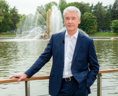 Обзор СМИ за 25 мая: Сергей Собянин поздравил бизнесменов с Днем российского предпринимательства, три участка под строительство частных домов на торгах в Москве и другие новости для вас