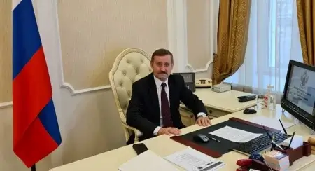 Награждение Почетной грамотой Президента РФ Председателя ВККС РФ Н.В. Тимошина