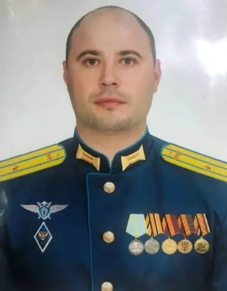 Боровиков, являясь штурманом экипажа вертолета Ка-52